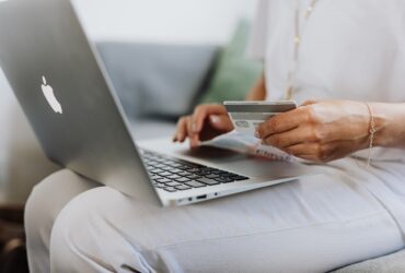 L’e-commerce: perché aprire il tuo negozio online nel 2020?