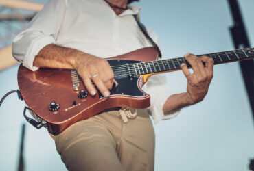 Basso elettrico Spector: potenza e precisione per ogni stile Basso elettrico Spector: potenza e precisione per ogni stile